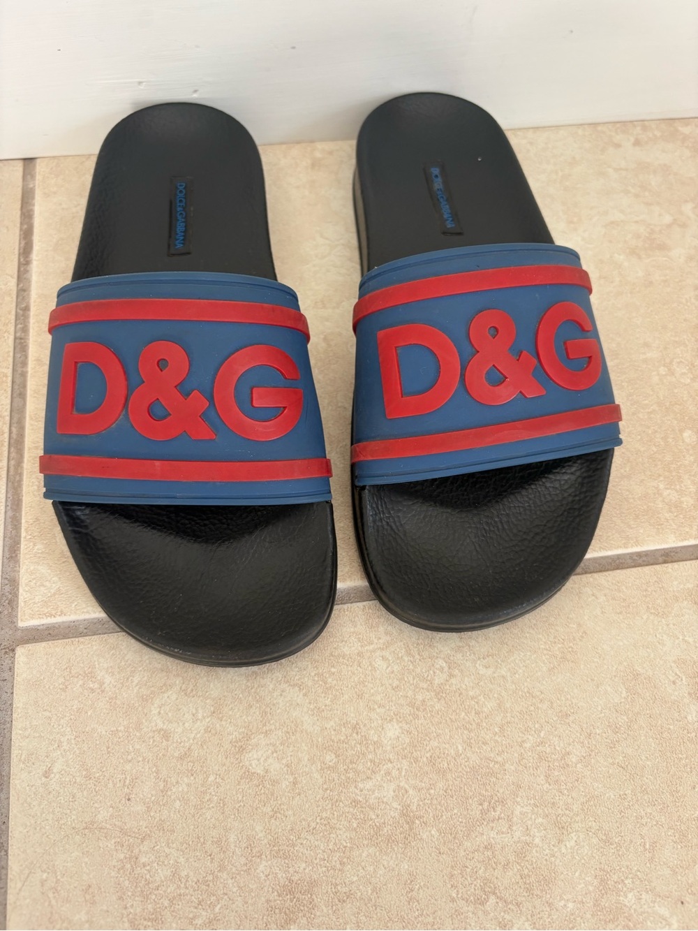 D&G Kids Black Slides with Blue Band and Red Logo